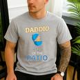 Daddio Of The Patio Fathers Day BBQ Grill Dad Men's Casual T-Shirt Sport Grey