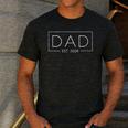 Dad Est 2026 Expect Baby 2026 Father 2026 New Dad 2026 Men's Casual T-Shirt Dark Grey