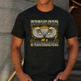 Proud Dad Of a Airborne Division Paratrooper Men's Casual T-Shirt Dark Grey