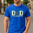 Dad Of The Birthday Boy Deer Hunter Camouflage Flag Men's Casual T-Shirt Royal Blue