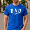 Dad Est 2026 Baby Feet First Time Daddy Men's Casual T-Shirt Royal Blue