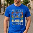 Groovy Daddy 60s Outfit 70s Themed Party Costume Dad Hippie Men's Casual T-Shirt Royal Blue