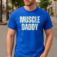 Vintage Muscle Daddy Weightlifter Dad Cool Father Workout Men's Casual T-Shirt Royal Blue