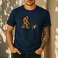Boston Terrier Bigfoot Dog Walking Dog Mom Dad Kids Men's Casual T-Shirt Navy