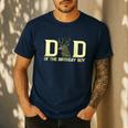 Dad Of The Birthday Boy Deer Hunter Camouflage Flag Men's Casual T-Shirt Navy