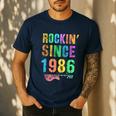Rockin' Since 1986 Vintage Rockstar 40th Birthday Mom Dad 40 Men's Casual T-Shirt Navy Rockin' Since 1986 Vintage Rockstar 40th Birthday Mom Dad 40 Men's Casual T-Shirt Navy
