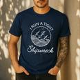 I Run A Tight Shipwreck Saying Wreck Mom Dad Men's Casual T-Shirt Navy I Run A Tight Shipwreck Saying Wreck Mom Dad Men's Casual T-Shirt Navy