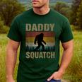 Daddy Squatch Bigfoot Dad Sasquatch Yeti Family Matching Men's Casual T-Shirt Forest
