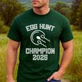 Egg Hunt Champion 2025 First Time Dad Pregnancy Reveal Men's Casual T-Shirt Forest