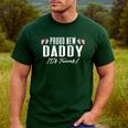Proud New Dad It's Twins Girl Baby Announcement Father's Day Men's Casual T-Shirt Forest