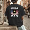 Proud To Be An Army Dad With American Flag Veteran Men's Back Print T-Shirt
