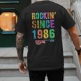 Rockin' Since 1986 Vintage Rockstar 40th Birthday Mom Dad 40 Men's Back Print T-Shirt