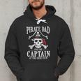 Pirate Dad I Be The Captain Of This Here Crew Pirate Dad Men Hoodie