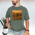 90s Roadtrip Animals Photo Cat Sloth Dog Retro Nostalgia Men's Comfort Colors T-Shirt Moss