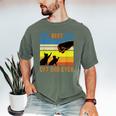 Best Cat Dad Ever Fist Bump For Fur Daddies Men Women Girls Kids Men's Comfort Colors T-Shirt Moss