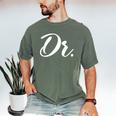 Dr Doctor Medical School Graduation Men & Women New Doctor Men's Comfort Colors T-Shirt Moss