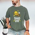 Family Bee Shirts Dad Daddy First Bee Day Outfit Birthday Men's Comfort Colors T-Shirt Moss