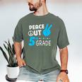 Fifth Grade Graduation Peace Out 5th Grade Boys Men's Comfort Colors T-Shirt Moss