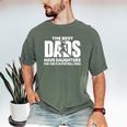 Flag Football Girl Dad Proud Father Of Girl Playing Sports Men's Comfort Colors T-Shirt Moss