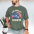 Lawn Mowing We Ride At Dawn Father Day Care Mower Dad Men's Comfort Colors T-Shirt Moss