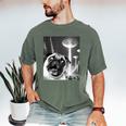 Pug Alien UFO Taking a Selfie Dog Mom Dad Men's Comfort Colors T-Shirt Moss Pug Alien UFO Taking a Selfie Dog Mom Dad Men's Comfort Colors T-Shirt Moss