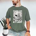Reading Time At Last Book Lover Introvert Skeleton Reading Men's Comfort Colors T-Shirt Moss