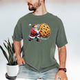Santa Holding Cookie Xmas Baker Introvert Christmas Men's Comfort Colors T-Shirt Moss