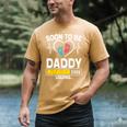Dad To Be 2026 Loading Dad Est 2026 Promoted To Daddy Men's Comfort Colors T-Shirt Mustard
