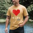 Retro Gamer 1 Life Pixel Heart – 8-Bit Gaming Nostalgia Men's Comfort Colors T-Shirt Mustard