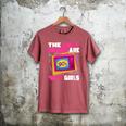 The Best Moms Are 90s Girls 90s Aesthetic Mom Nostalgia Men's Comfort Colors T-Shirt Crimson