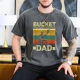 Bucket Dad Softball Dad Baseball Coach Father's Day Men's Comfort Colors T-Shirt Pepper