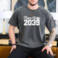 Class Of 2039 Senior 2039 Kindergarten To Graduation Men's Comfort Colors T-Shirt Pepper