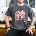 Fun Happy Last Day Of School Girl Student Graduation Rainbow Men's Comfort Colors T-Shirt Pepper
