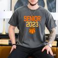 Graduate Senior Class 2023 Basketball Player Graduation Grad Men's Comfort Colors T-Shirt Pepper