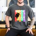 Law School Graduation Queen New Lawyer Attorney Grad Men's Comfort Colors T-Shirt Pepper