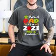 Proud Dad Of 2023 Pre K Graduate Graduation Men's Comfort Colors T-Shirt Pepper
