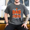 Proud Dad Of A 2026 Senior Basketball Graduation Family Men's Comfort Colors T-Shirt Pepper