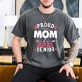 Proud Mom Of a 2021 Senior Year School Graduation Party Men's Comfort Colors T-Shirt Pepper