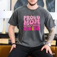 Proud Mom Of a 2025 Graduate Class Senior Graduation Mother Men's Comfort Colors T-Shirt Pepper
