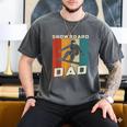 Retro Snowboard Dad Snowboarding Father Snowboarder Dad Men's Comfort Colors T-Shirt Pepper Retro Snowboard Dad Snowboarding Father Snowboarder Dad Men's Comfort Colors T-Shirt Pepper