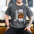 Senior Basketball Mom Class Of 2026 Player Graduation Grad Men's Comfort Colors T-Shirt Pepper