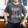 Social Battery Low Charger At Home Antisocial Introvert Men's Comfort Colors T-Shirt Pepper