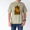 Medieval Cat Sarcastic Queen Lazy King Introvert Kitty Men's Comfort Colors T-Shirt Khaki
