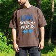 Love Needs No Words Autism Awareness Shirt Mom Dad Teacher Men's Comfort Colors T-Shirt Espresso