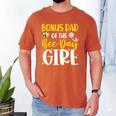 Bonus Dad Of The Bee Day Girl Birthday Party Family Men's Comfort Colors T-Shirt Yam