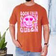 Library Book Fair Queen Vibe Groovy Tie Dye School Reading Men's Comfort Colors T-Shirt Yam