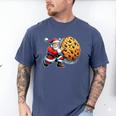 Santa Holding Cookie Xmas Baker Introvert Christmas Men's Comfort Colors T-Shirt Blue Jean