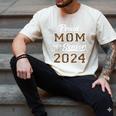 Class Of 2024 Proud Mom Of Senior Class 24 Graduation Men's Comfort Colors T-Shirt Ivory