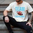 Cute Team Touchdowns Gender Reveal For Mom And Dad Men's Comfort Colors T-Shirt Ivory