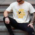 Looney Tunes Birthday Daffy Duck Dad Of The Birthday Boy Men's Comfort Colors T-Shirt Ivory